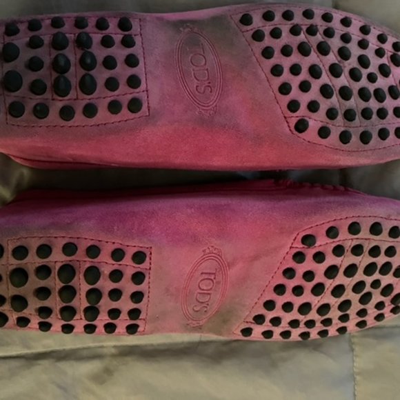 Tod's Gommino Driving Shoes Pink Suede - Picture 6 of 13